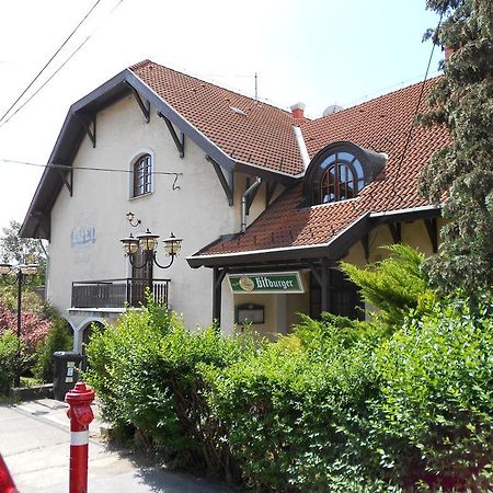 Peregrino Panzio Bed & Breakfast Budaörs Dış mekan fotoğraf