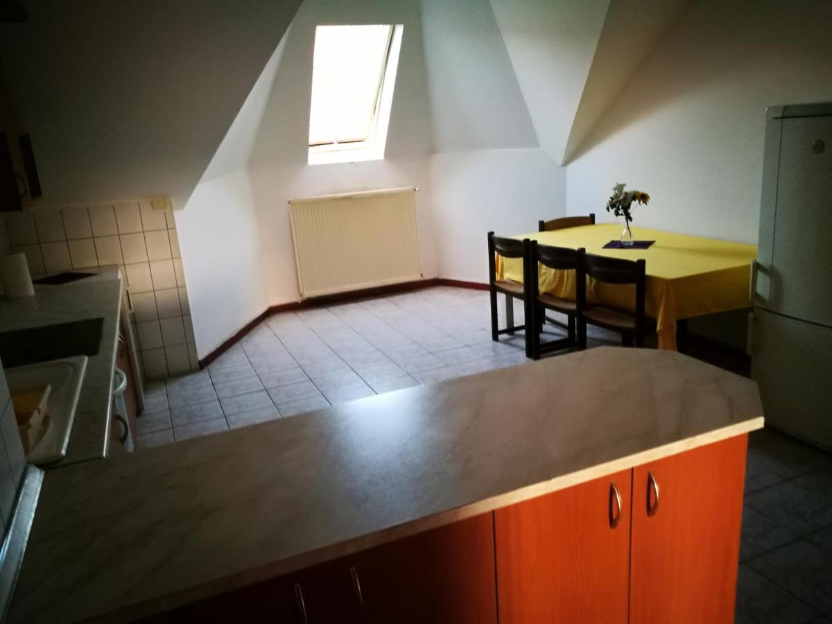 Peregrino Panzio Bed & Breakfast Budaörs Dış mekan fotoğraf