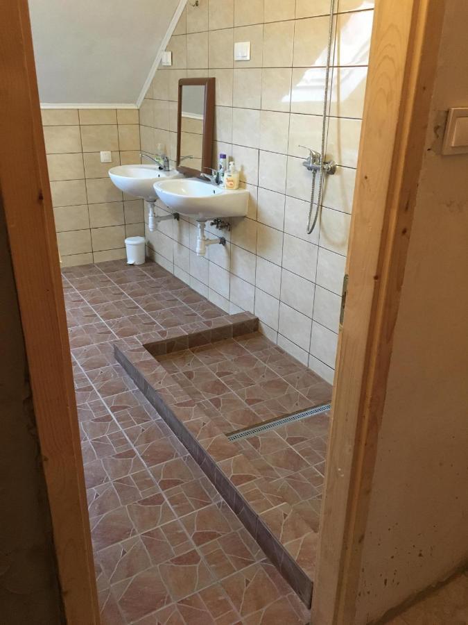 Peregrino Panzio Bed & Breakfast Budaörs Dış mekan fotoğraf